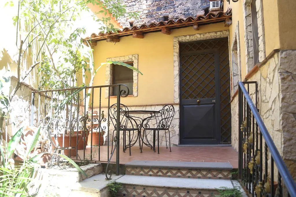 Nuovo Hotel Sangiuliano Catánia