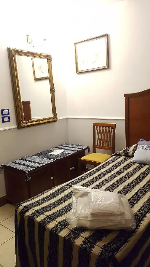 Nuovo Hotel Sangiuliano Catánia